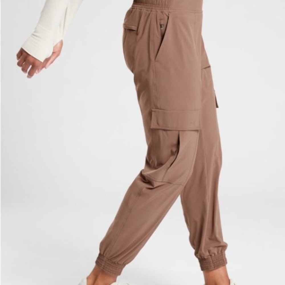 Athleta Chelsea Joggers - Picture 2 of 9